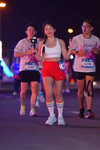 BIB: 41489, 41994
                            <button type="button" onclick="openModal(21522497)" class="btn btn-primary btn-sm float-right btn-popup" data-toggle="modal" data-target=".modal-high-quality">
                        <i class="fas fa-shopping-cart"></i> Add to Cart
                    </button>
                                            <button type="button" onclick="isThisMe(21522497, true)" class="btn btn-success btn-sm float-right btn-popup btn-isme hidden" data-toggle="tooltip" data-placement="bottom" title="นี่คือรูปของคุณใช่ไหม คลิกที่นี่เพื่อเอาเข้าอัลบั้ม">
                        <i class="fas fa-plus"></i> Add to album
                    </button>
                    <button type="button" onclick="isThisMe(21522497, false)" class="btn btn-warning btn-sm float-right btn-popup btn-isnotme hidden">
                        <i class="fas fa-ban"></i> Remove from album
                    </button>